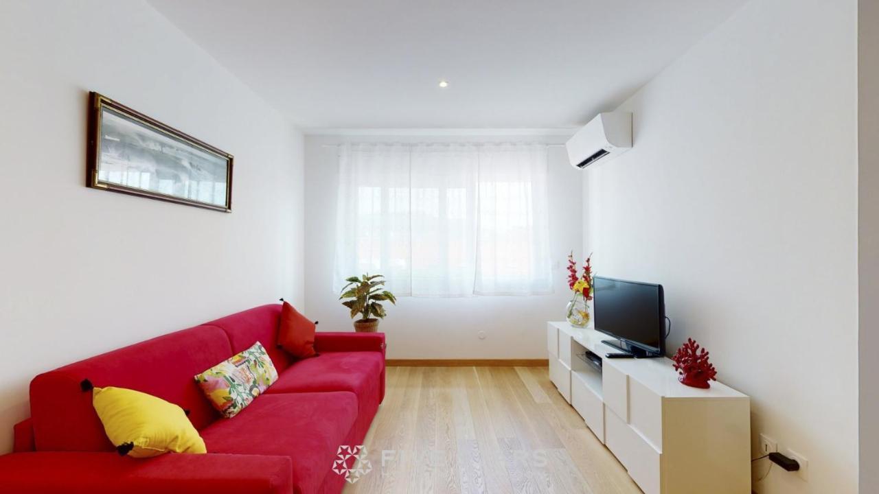 Zhara Suite Five Stars Holiday House - Generale نيس المظهر الخارجي الصورة